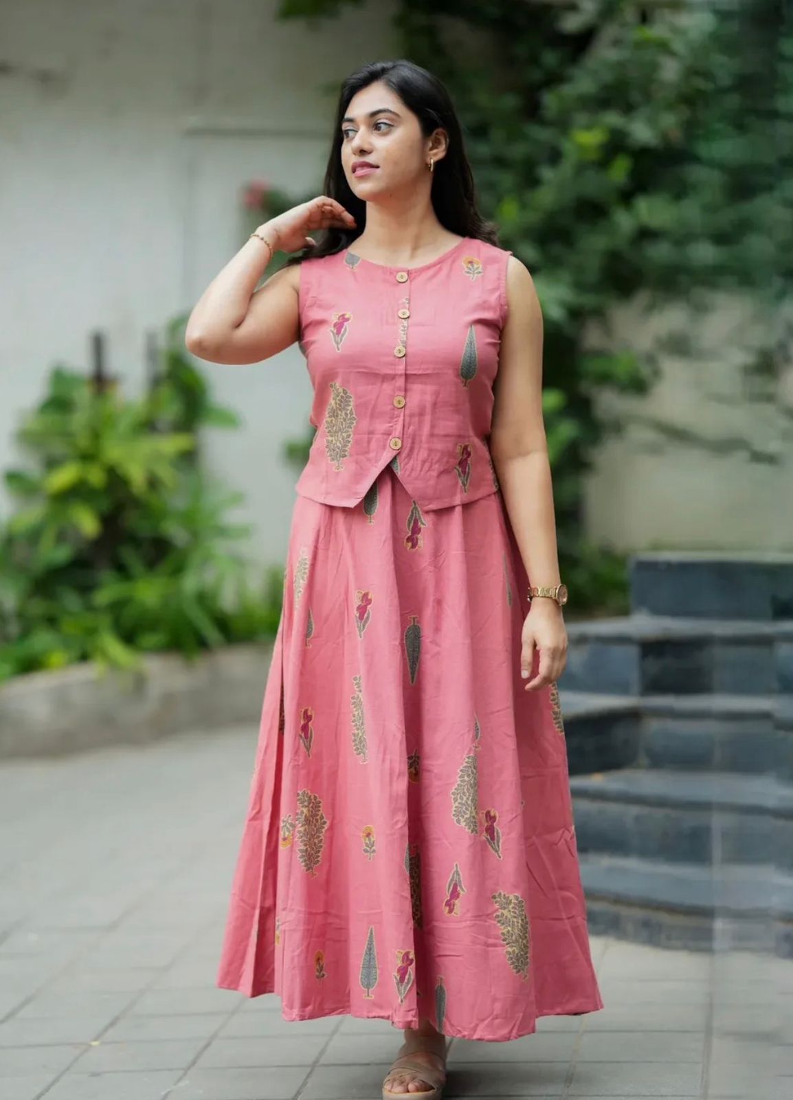 Woman Skirt Set