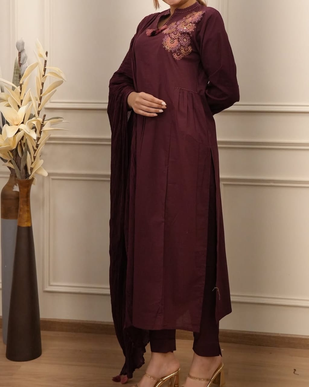 Summer Essential Pure Cotton Suit with Side Pleats