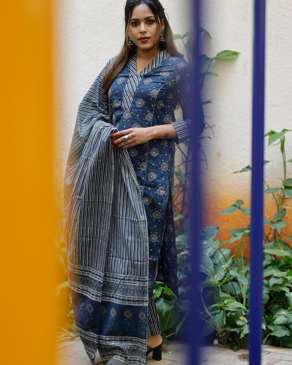 Women Pure Cotton Kurta Palazzo Dupatta Set