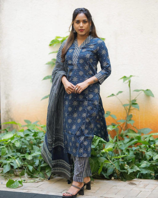 Women Pure Cotton Kurta Palazzo Dupatta Set