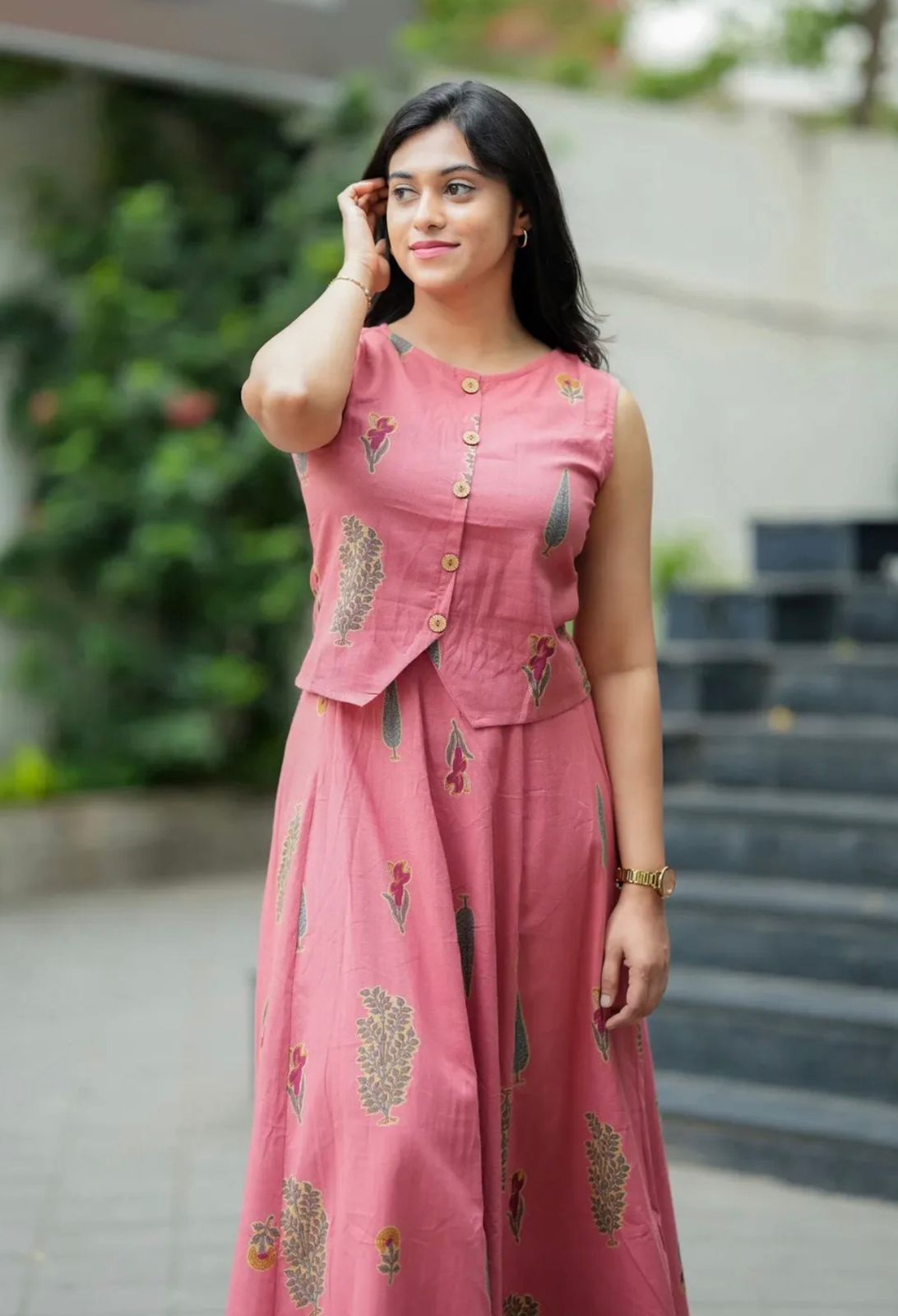 Woman Skirt Set